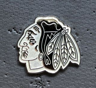 Chicago Blackhawks Silver Logo Nhl Hockey Pin