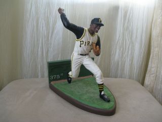 Roberto Clemente 12 " Ceramic Figurine By Romito " Roberto At Forbes " 877 /1000