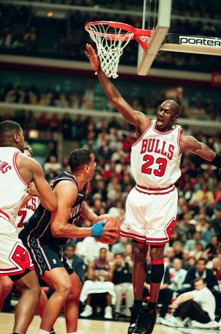 LD32 - 20 NBA 1998 Chicago Bulls NJ Nets MICHAEL JORDAN (100) ORIG 35MM NEGATIVES 4