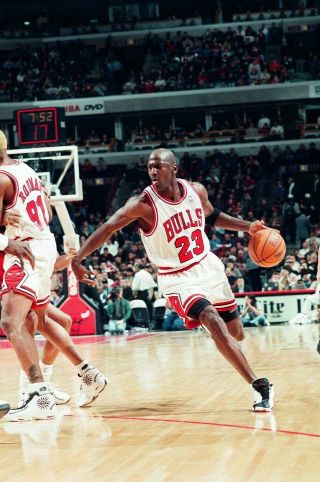 LD32 - 19 1997 Chicago Bulls Atlanta Hawks MICHAEL JORDAN 75 ORIG 35MM NEGATIVES 6