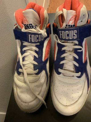 Patrick Ewing Game Worn Knicks Shoes Autographed Sz15