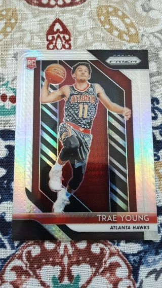 2018 - 19 Panini Prizm Silver 78 Trae Young Hawks Rc Rookie