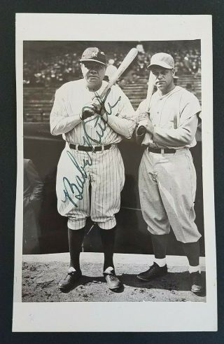 Babe Ruth Signed Autographed B&w Photograph