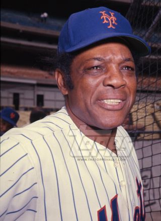 1973 Topps Baseball Color Negative.  Willie Mays Mets