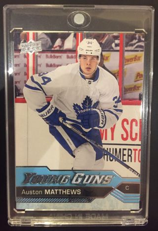 2016 - 17 Auston Matthews Young Guns Rookie Card 201 Toronto Maple Leafs Yg Rc
