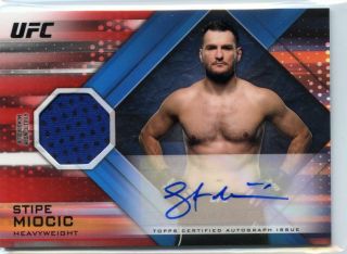 2019 Topps Ufc Knockout Ruby Red /8 Fighter Worn Shirt Auto Stipe Miocic