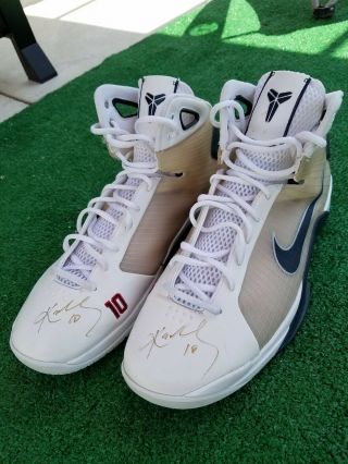Kobe Bryant Autographed Signed Team Usa Pe Shoes Sz 14