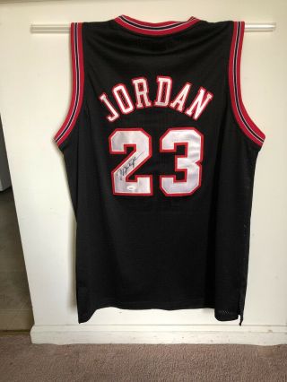Michael Jordan Autographed 1997 - 1998 NBA Finals Nike Jersey JSA LOA 10