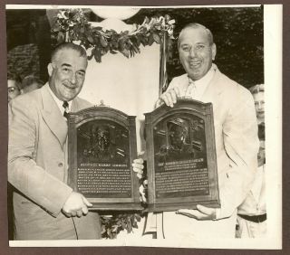 1953 Press Photo Dizzy Dean And Al Simmons At Hall Of Fame Induction