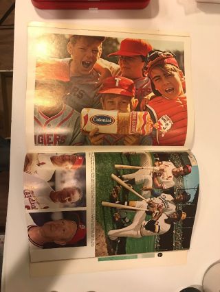 1972 St.  Louis Cardinals Baseball Yearbook Great Shape Bob Gibson Rare 4