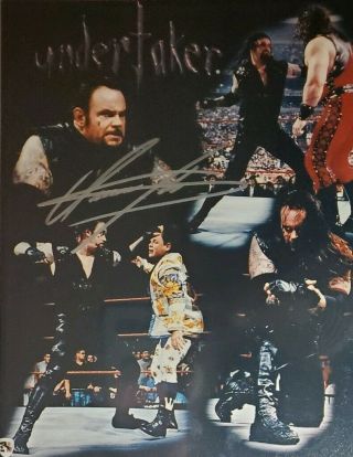 The Undertaker Wwe Hand Signed 8x10 Photo W/holo