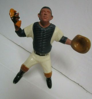 1960 Hartland Plastics Yogi Berra Yankees Baseball Action Figure W Mask