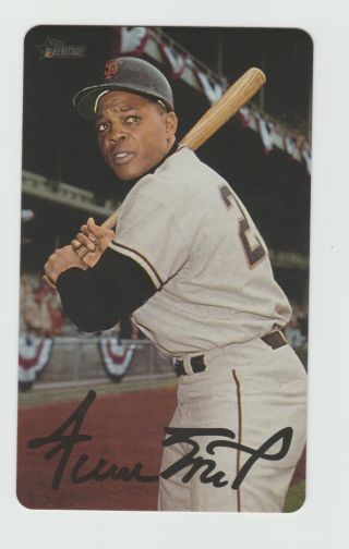 2019 Topps Heritag High = Baseball Card Of Willie Mays 23