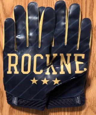 Notre Dame Football 2017 Team Issued Under Armour Rockne Gloves Large