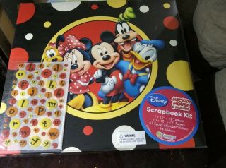 Mickey & Friends 12 X 12 Scrapbook Kit
