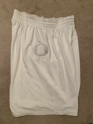 Nike Game Worn Team Issued Authentic Oregon Ducks Basketball Shorts 40,  2 4