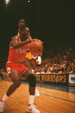 LG30 - 18 NBA 1985 Chicago Bulls Warriors Michael Jordan (40) ORIG 35MM POSITIVES 8