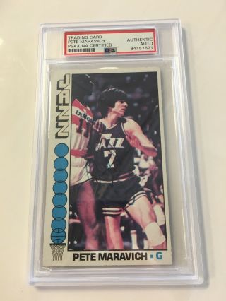 “pistol Pete” Maravich Signed Psa/dna Certified Signed Auto 1976 - 77 Topps Card