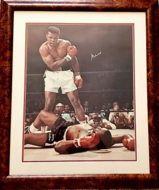 Muhammad Ali Signed Autograph - 16x20 - Jsa Loa