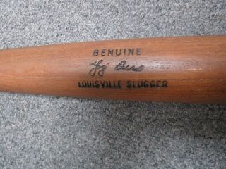 Yogi Berra Yankees Full Size Hillerich Bradsby Baseball Bat 34.  5 Inch