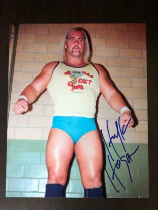 Ultra Rare Hulk Hogan Autographed 8 X 10 Photo