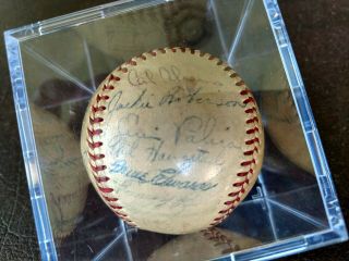 1951 Brooklyn Dodgers Team Signed Baseball - Jackie Robinson,  Roy Campanella,  Etc.