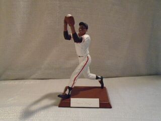 Willie Mays Signed San Francisco Giants The Catch Dealer Salvino Figurine Statue