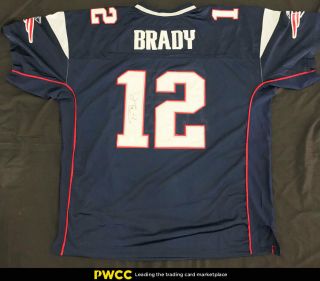 Tom Brady Signed Autographed Patriots Jersey Auto,  Mounted Memories (pwcc)