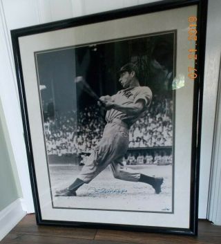 Joe Dimaggio Signed Photo 16 X 20 Framed Picture (125 Of 1941) W/coa