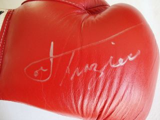 Muhammad Ali Signed Autographed Red Everlast Boxing Glove W/ Plus Frazier 8