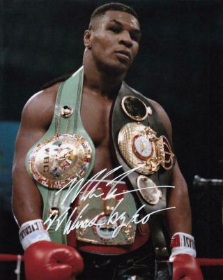 Mike Tyson Signed 8x10 Photo Sport,  Boxing (44 Wins By Ko)