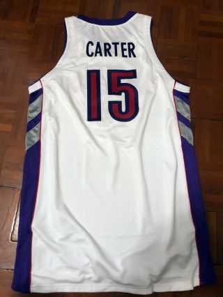 Vince Carter 00 - 01 Raptors Game Worn Home Jersey 2