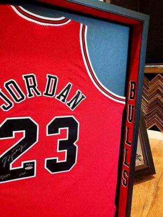 UDA Upperdeck Authenticated Michael Jordan Custom Framed Jersey HOF 2009 /123 4