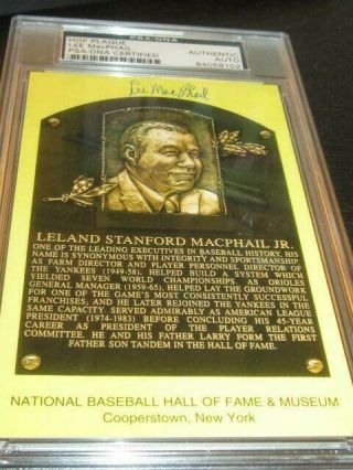 Lee Macphail Autographed Baseball Hall Of Fame Exec Plaque Postcard Psa Slabbed
