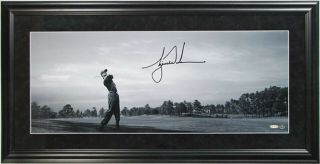 Tiger Woods Signed Autographed Black And White Photo Panoramic Uda Gorgeous