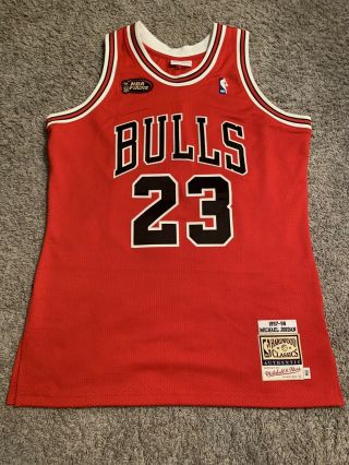 Authentic Michael Jordan Chicago Bulls Mitchell & Ness Jersey 44 Large Finals