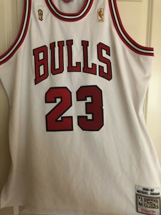 100 Authentic Michael Jordan Mitchell & Ness 96 - 97 Finals Jersey Size 52 2xl