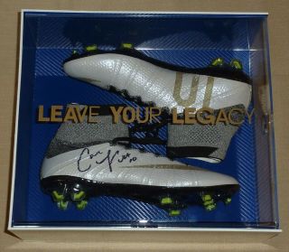 Carli Lloyd Mercurial Superfly " Leave Your Legacy " Autographed Soccer Boots