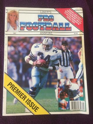 1987 Lindy’s Pro Football Annual Dallas Cowboys Herschel Walker On Cover