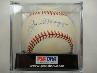 Joe Dimaggio Psa/dna Signed Official American League Baseball Autograph P02556