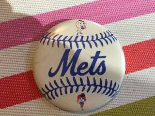 Vintage York Mets Pin Button Circa 1970 