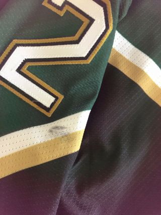 Derian Hatcher Game Used/Worn Dallas Stars Jersey MEIGray Photomatched Cup 7