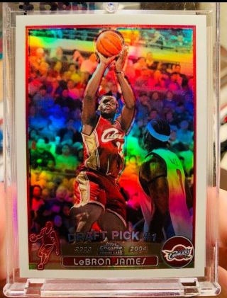 2003 - 2004 Topps Chrome Refractor Lebron James Rookie Card