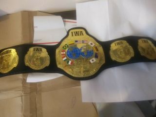 Iwa (puerto Rico) World Heavyweight Title