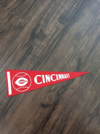 Vintage 1960’s Cincinnati Reds Felt Pennant 5x14