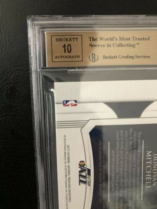 2017 - 18 National Treasures Donovan Mitchell Game Worn Patch BGS 9.  5 10 Auto /49 9