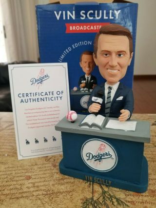 Vin Scully Dodgers Talking Bobblehead Limited Edition /3000 (calls 88 Ws Hr)