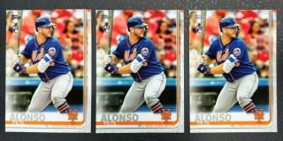 Three (3) 2019 Topps Series 2 York Mets Pete Alonso Rookie Cards