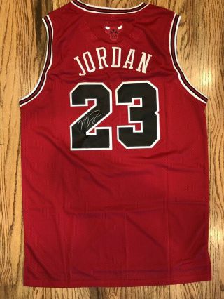 Michael Jordan Autographed Jersey Chicago Bulls 23