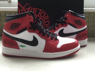 Michael Jordan Signed Shoes Nike Air Jordan 1 Retro Size 9 Uda Upper Deck